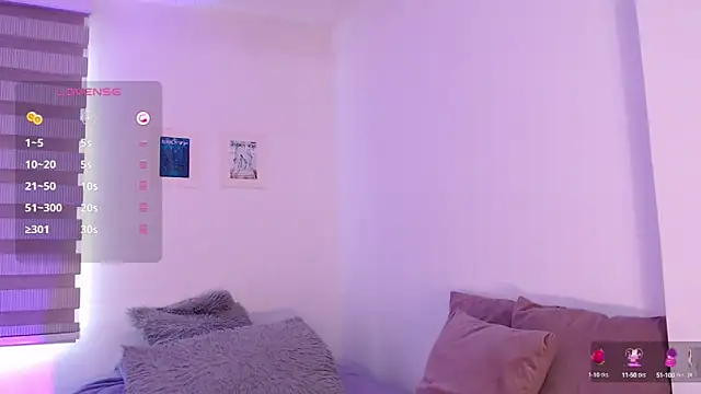 Snapshot of Megan_FE chatting on October 2025 04:05:02 PM Megan FE online show from October 2025 04:05:02 PM