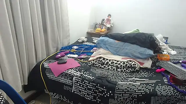 Anny Smith69 online show from October 2025 11:48:01 PM