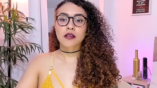 Zoe Gruber online show from November 2025 12:24:02 AM