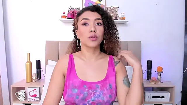 Zoe Gruber online show from December 2025 08:46:01 PM