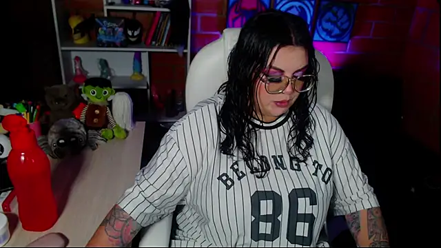 Snapshot of juliette_rd chatting on September 2025 03:21:01 AM juliette rd online show from September 2025 03:21:01 AM