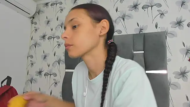 Ehotloveaxxx online show from September 2025 01:01:01 PM