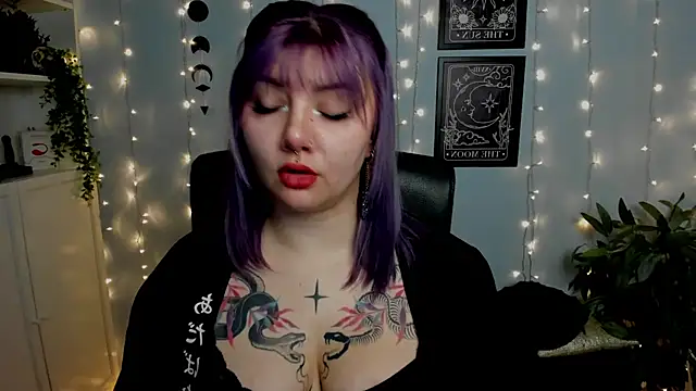 GabbiePerfect online show from December 2025 02:48:01 PM