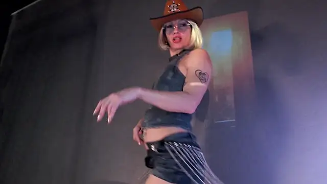 Dorothy Meyer online show from February 2025 08:56:01 PM