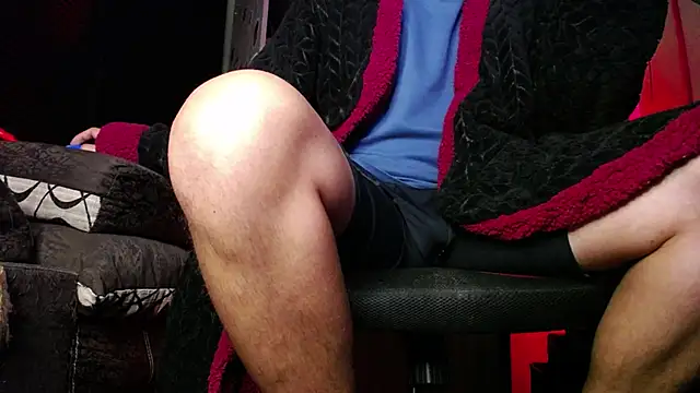 Snapshot of zacwatson_ chatting on October 2025 10:32:02 AM zacwatson online show from October 2025 10:32:02 AM