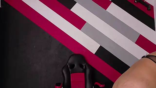 Snapshot of I_am_yours- chatting on October 2025 11:42:02 AM I am yours- online show from October 2025 11:42:02 AM