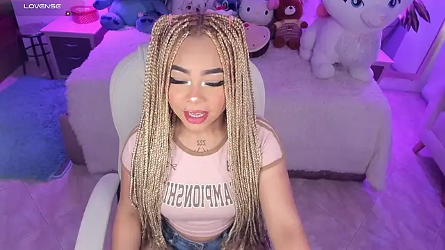 conny  curly online show from January 2025 01:30:02 PM