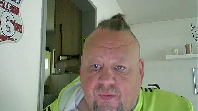 Snapshot of pimmelmann3 chatting on May 2026 10:36:01 AM pimmelmann3 online show from May 2026 10:36:01 AM