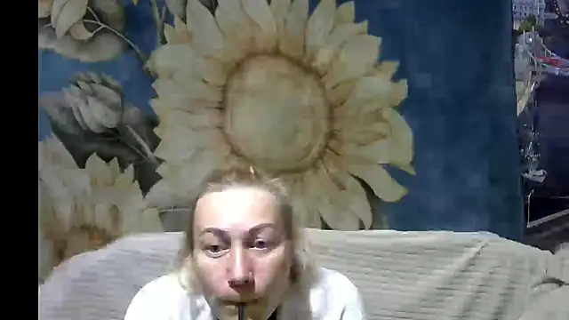 Snapshot of wLESLYMOSw chatting on April 2026 05:10:01 PM wLESLYMOSw online show from April 2026 05:10:01 PM