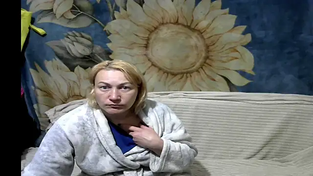 Snapshot of wLESLYMOSw chatting on April 2026 11:54:02 AM wLESLYMOSw online show from April 2026 11:54:02 AM