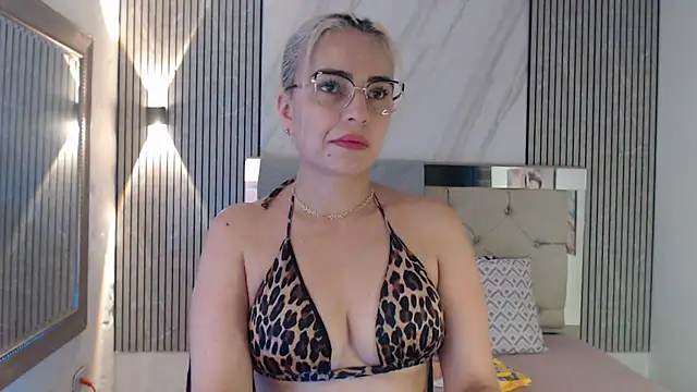 ashley  tylor online show from July 2026 08:16:02 PM