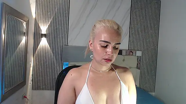 ashley  tylor online show from August 2026 07:16:01 PM