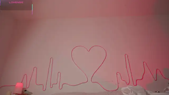 EmmaSanzz  online show from November 2025 11:09:01 AM