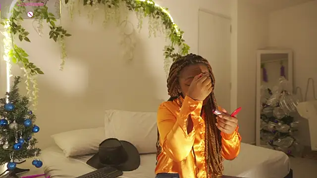 EmmaSanzz  online show from November 2025 11:35:01 AM