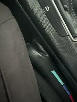 Snapshot of VFuck4U_xxx chatting on November 2025 12:36:02 PM VFuck4U xxx online show from November 2025 12:36:02 PM