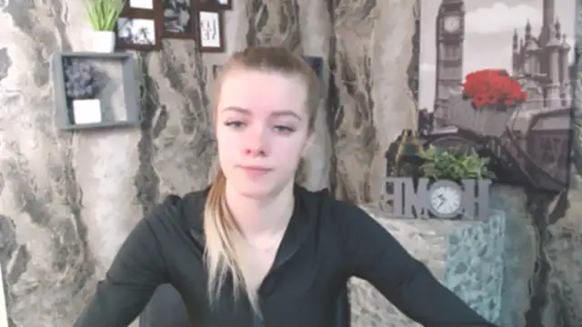 AliceFlirtt  online show from December 2025 09:51:02 AM