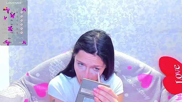 Vanessa Florence online show from October 2025 01:15:02 AM