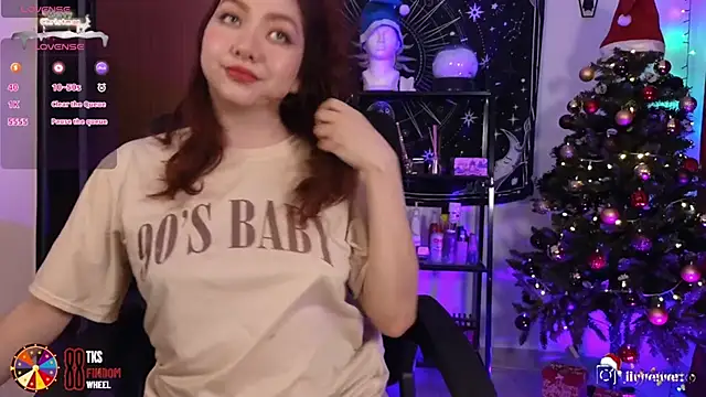 Snapshot of LilyVelvett chatting on December 2024 03:56:02 AM LilyVelvett online show from December 2024 03:56:02 AM