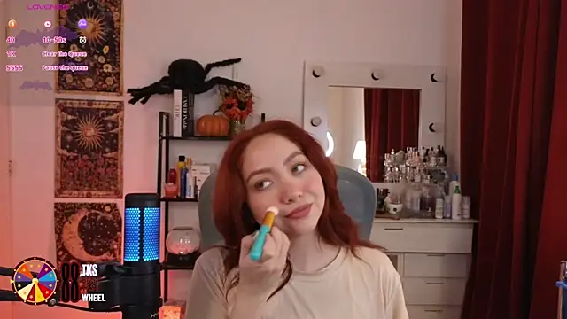 Snapshot of LilyVelvett chatting on October 2025 03:03:02 AM LilyVelvett online show from October 2025 03:03:02 AM