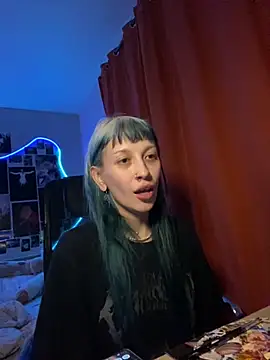 Dooubletroublee online show from October 2025 02:33:01 AM