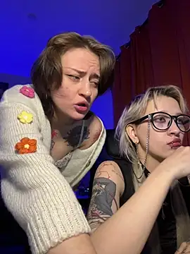 Snapshot of Dooubletroublee chatting on March 2026 12:15:01 AM Dooubletroublee online show from March 2026 12:15:01 AM