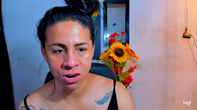 juanblakbigcock online show from April 2026 05:22:02 PM