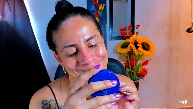juanblakbigcock online show from June 2026 04:42:01 PM