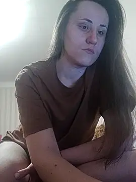 emeli moon online show from March 2025 02:10:02 AM