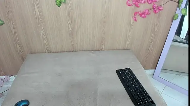 jenelotizz06 online show from June 2026 02:36:01 AM