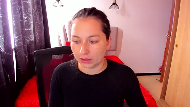 Snapshot of samantha__wilson chatting on September 2025 03:28:02 PM samantha wilson online show from September 2025 03:28:02 PM