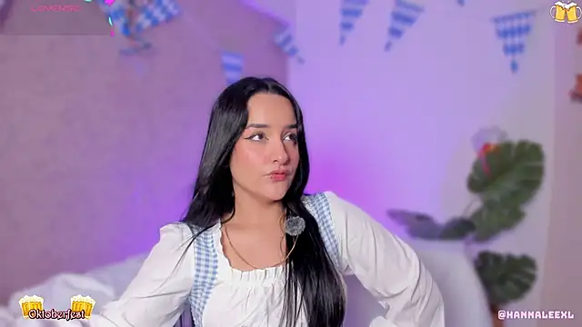 hanna lee02 online show from October 2025 12:23:02 PM