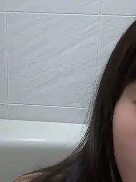 Snapshot of Madoka_0116 chatting on May 2026 03:51:02 PM Madoka 0116 online show from May 2026 03:51:02 PM