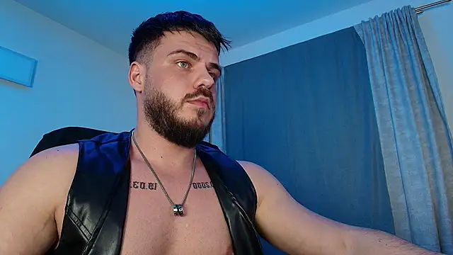Snapshot of juliusmasters chatting on December 2024 11:41:02 PM juliusmasters online show from December 2024 11:41:02 PM