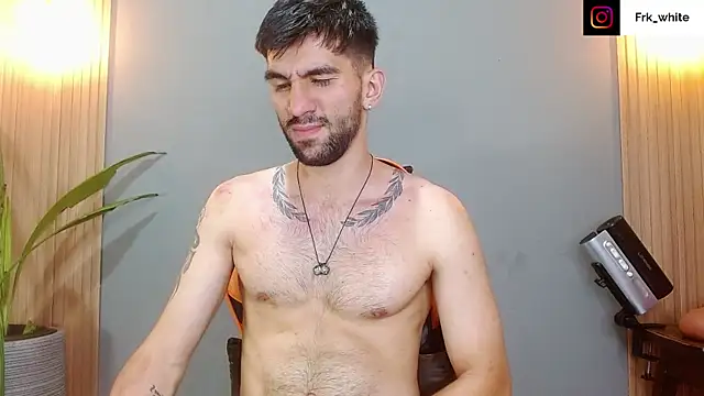 Mr WhiteCock online show from January 2026 02:48:02 AM