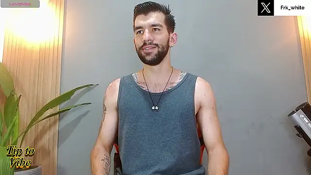 Mr WhiteCock online show from January 2026 12:47:01 AM