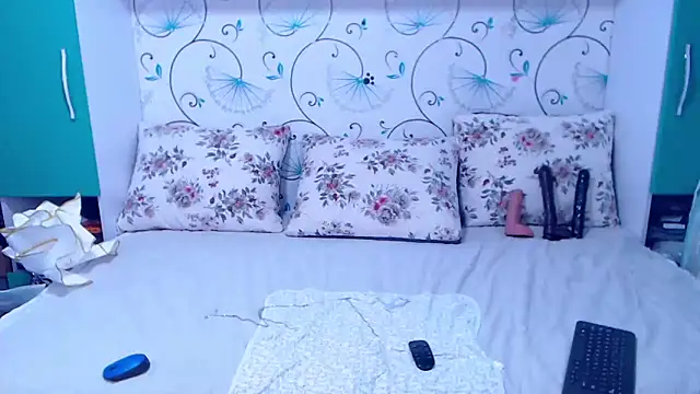 demiemorre online show from January 2025 09:13:02 AM