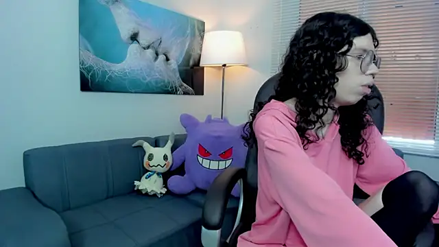 Angel Dust18 online show from October 2025 03:43:01 PM