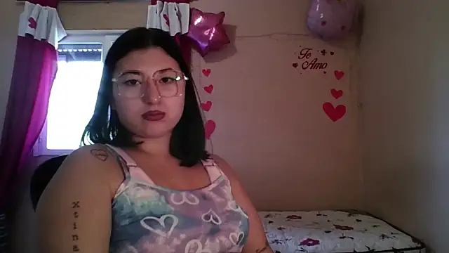 Snapshot of imsohornydacom chatting on March 2026 05:28:02 PM imsohornydacom online show from March 2026 05:28:02 PM