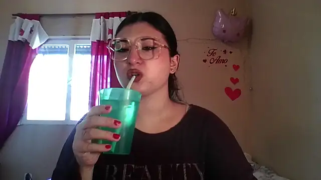 Snapshot of imsohornydacom chatting on March 2026 05:52:01 PM imsohornydacom online show from March 2026 05:52:01 PM