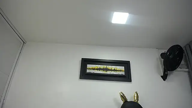 Snapshot of dayadubey_ chatting on March 2025 10:07:02 AM dayadubey online show from March 2025 10:07:02 AM