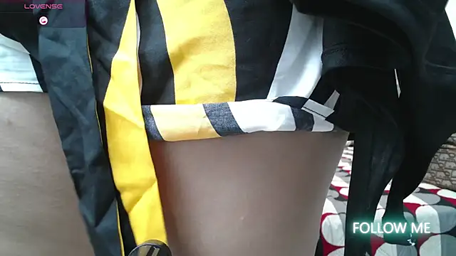 Snapshot of dayadubey_ chatting on October 2025 10:05:02 AM dayadubey online show from October 2025 10:05:02 AM