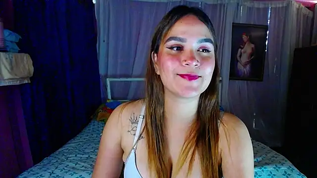 Snapshot of ZoeKuipers13 chatting on February 2025 06:05:01 PM ZoeKuipers13 online show from February 2025 06:05:01 PM