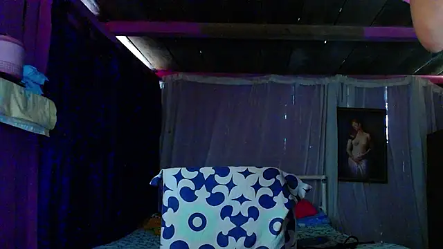 Snapshot of ZoeKuipers13 chatting on February 2025 09:06:01 PM ZoeKuipers13 online show from February 2025 09:06:01 PM