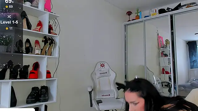 Snapshot of MaryVegas69 chatting on November 2025 11:10:02 AM MaryVegas69 online show from November 2025 11:10:02 AM