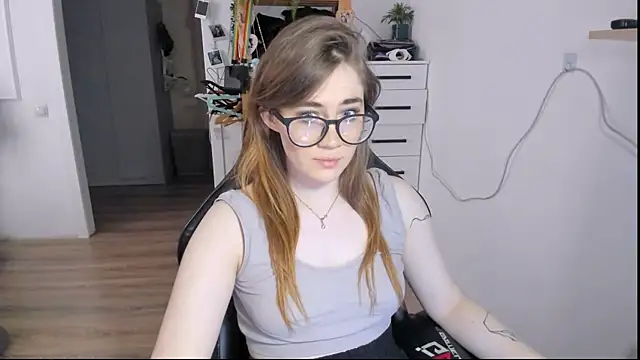 PureHeartt  online show from September 2025 08:50:01 AM