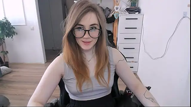 PureHeartt  online show from September 2025 09:58:02 AM