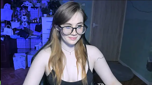 PureHeartt  online show from October 2025 06:04:01 AM