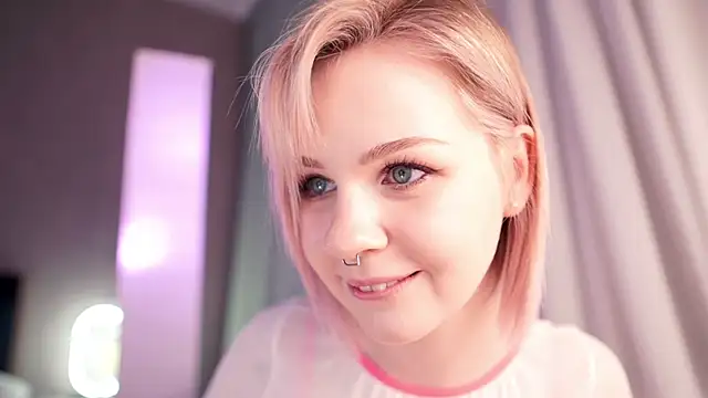 Snapshot of NinaMint chatting on February 2025 08:51:02 PM NinaMint online show from February 2025 08:51:02 PM