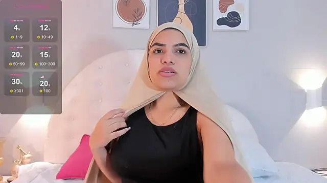 Snapshot of Umarani_ chatting on December 2024 01:10:02 AM Umarani online show from December 2024 01:10:02 AM