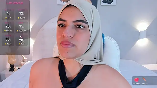 Snapshot of Umarani_ chatting on January 2025 06:44:01 PM Umarani online show from January 2025 06:44:01 PM